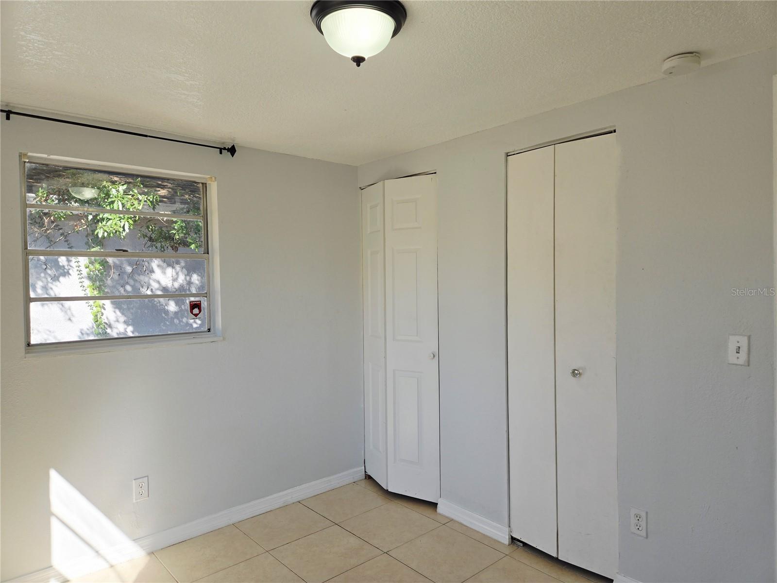 Listing photo id 28 for 8204 13th Street