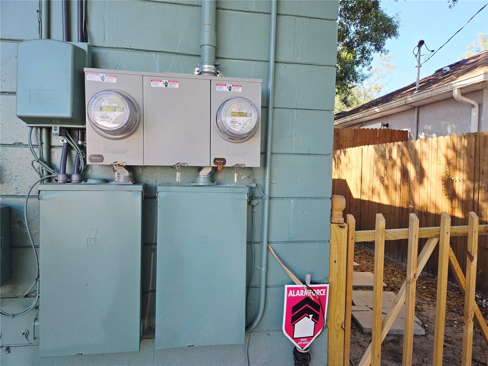 Listing photo id 29 for 8204 13th Street