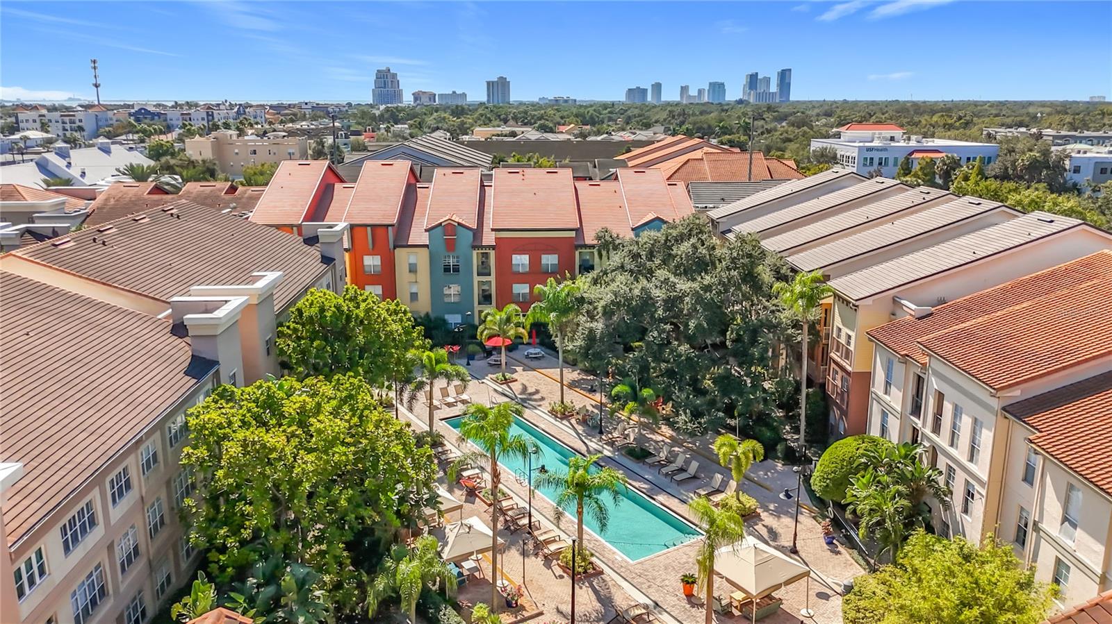 Image 28 of 31 For 402 Armenia Avenue 128