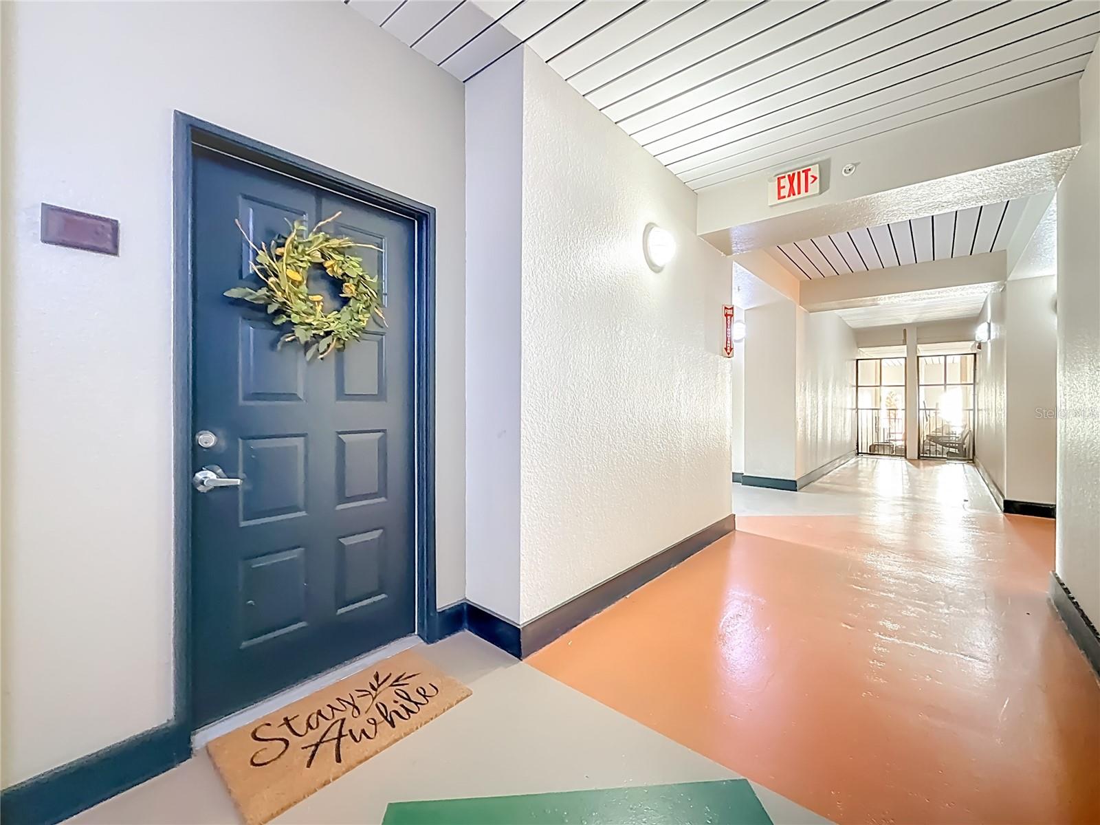 Image 5 of 31 For 402 Armenia Avenue 128