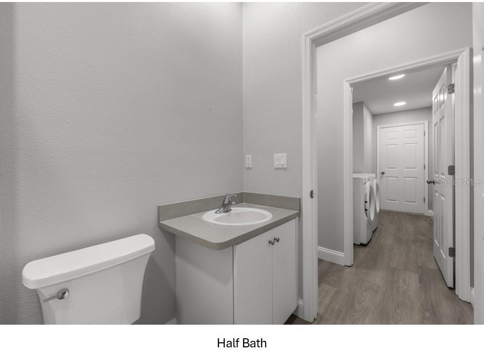 Image 18 of 24 For 8516 Corinthian Way