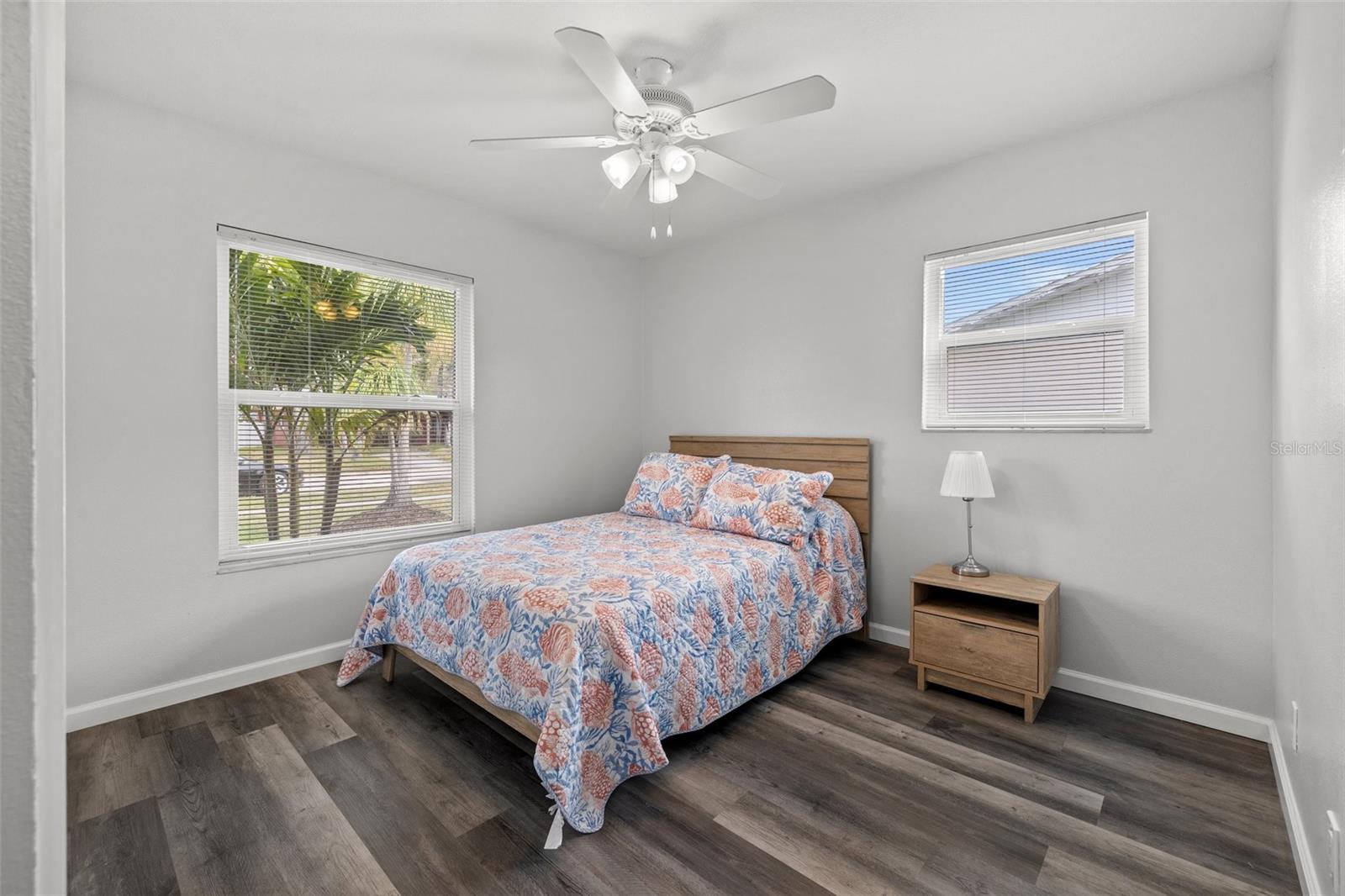 Image 15 of 26 For 2832 47th Avenue S