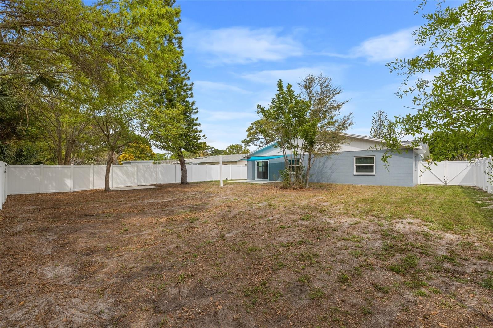 Image 25 of 26 For 2832 47th Avenue S