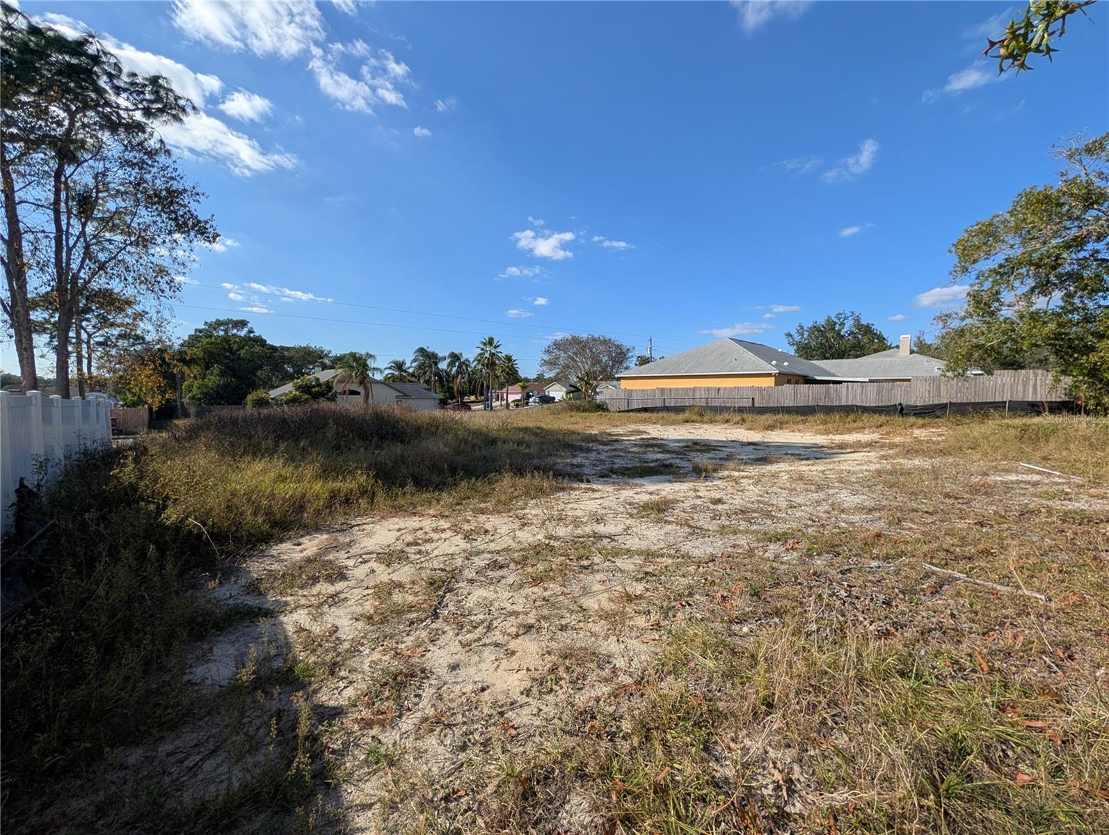 Image 3 of 3 For 2032 Bolger Avenue