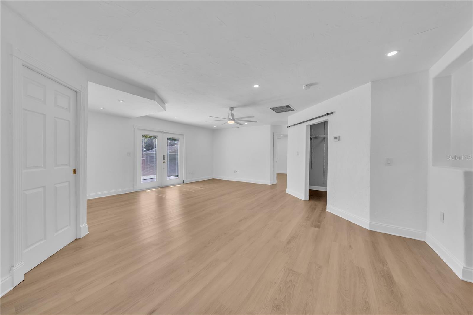 Image 16 of 47 For 314 Frances Avenue