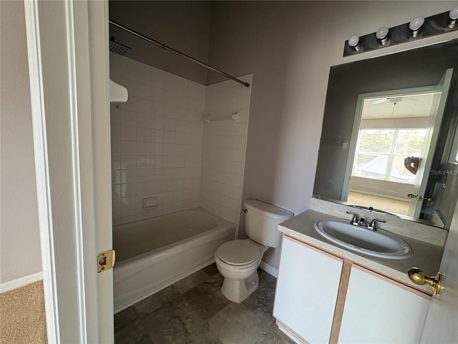 Image 26 of 40 For 6512 Osprey Lake Circle