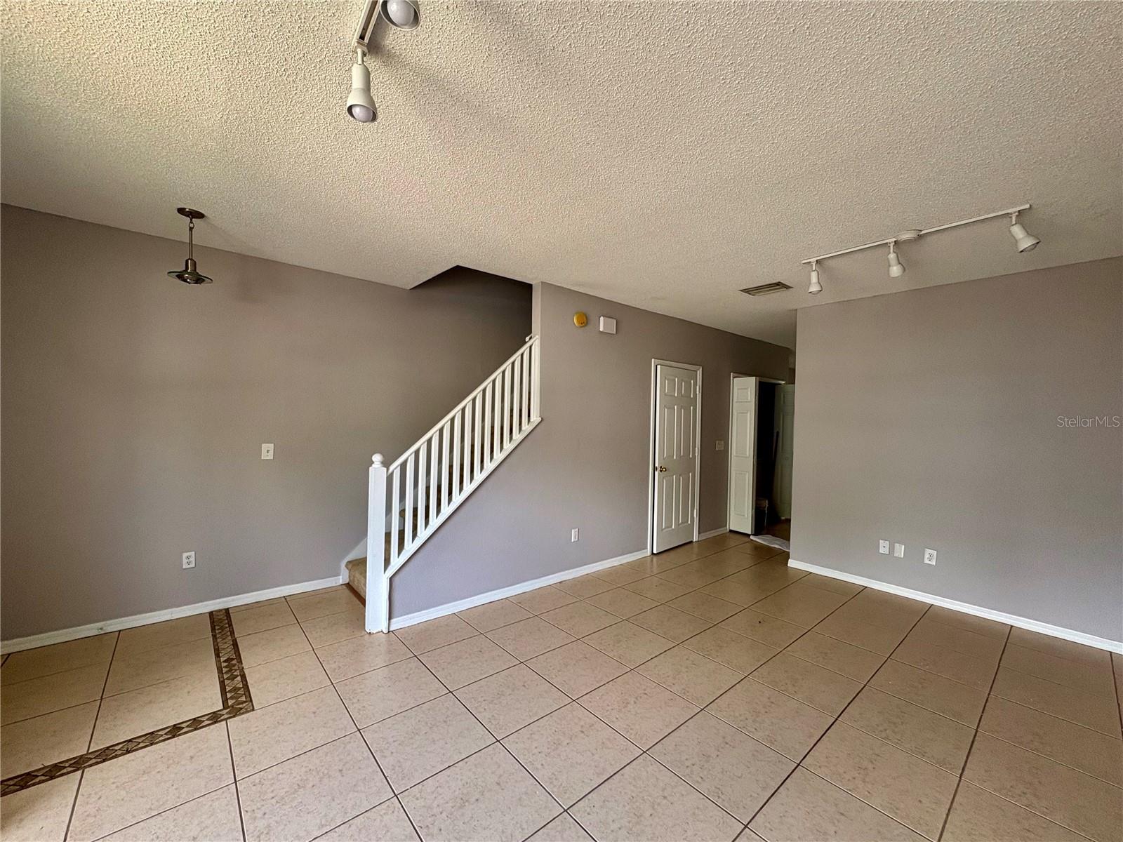 Image 7 of 40 For 6512 Osprey Lake Circle