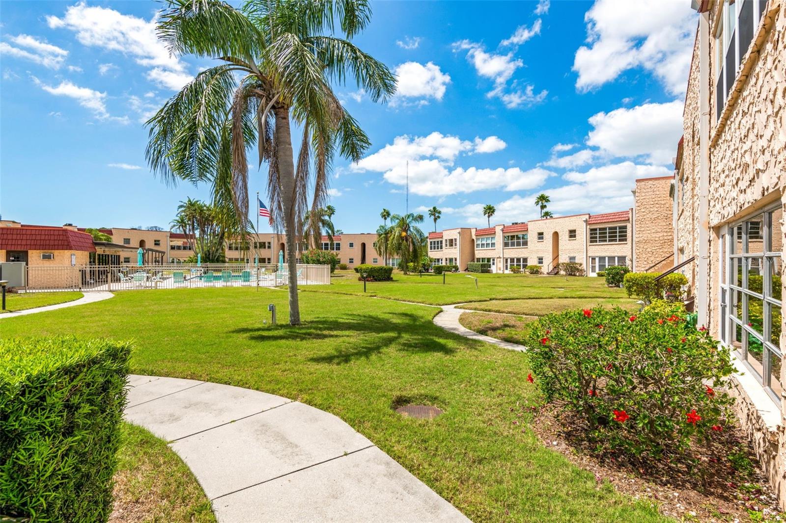 Image 18 of 20 For 101 Dogwood Circle