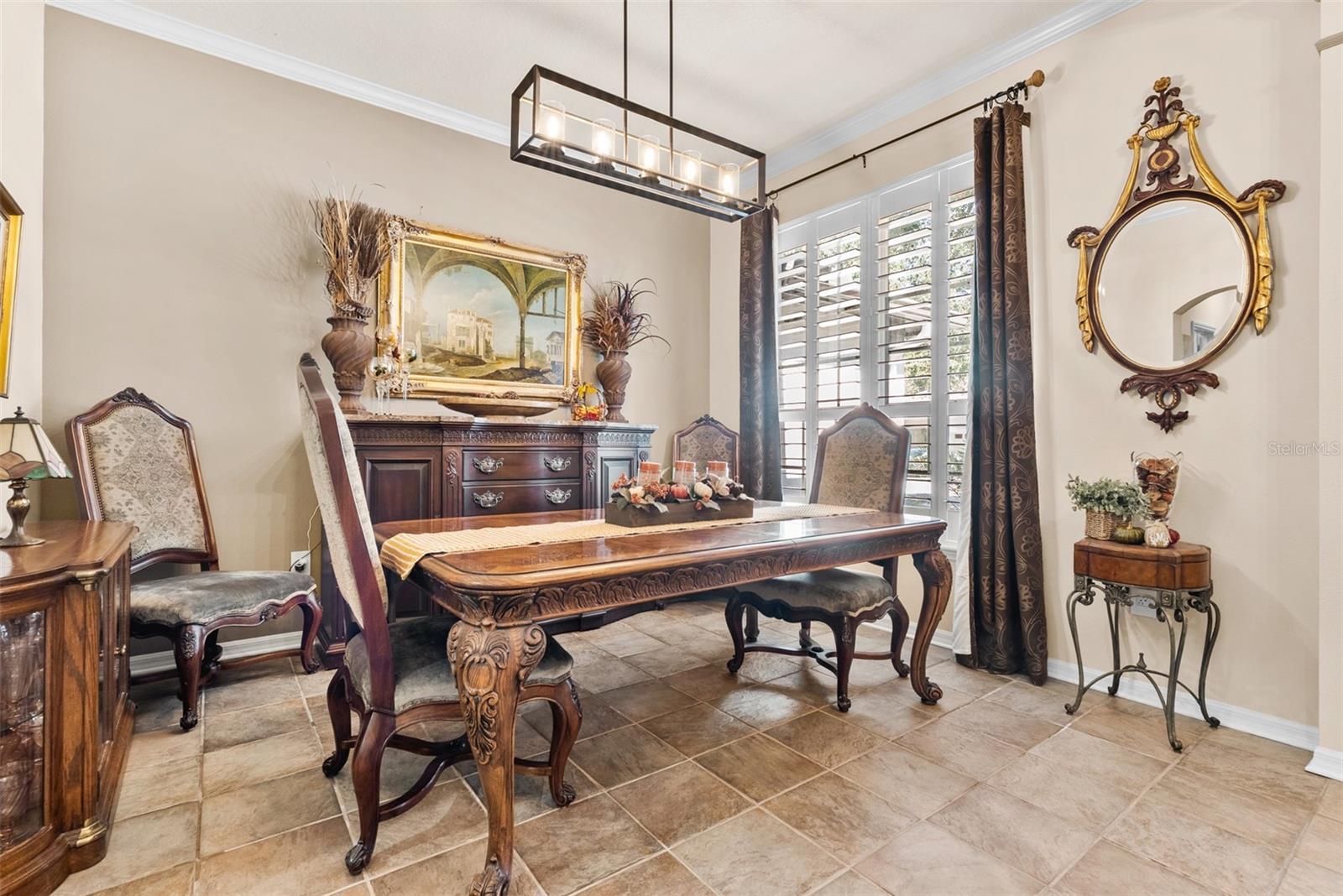 Listing photo id 11 for 21417 Cypress Tree Court