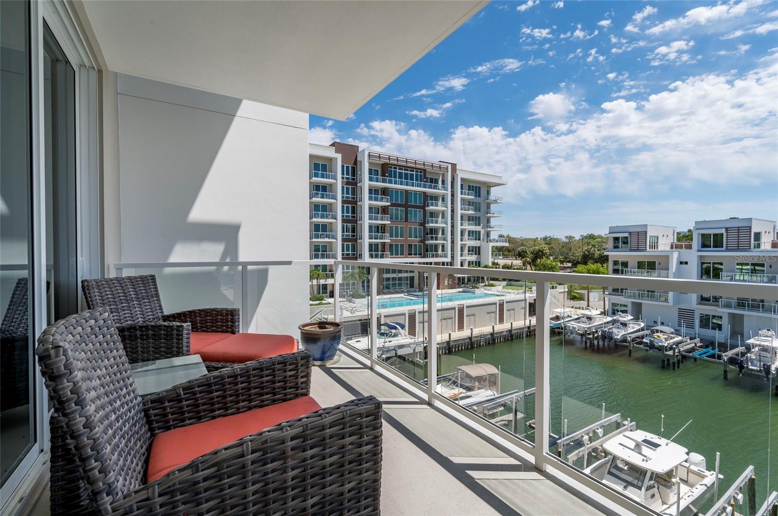 Image 13 of 50 For 920 Osceola Avenue 403