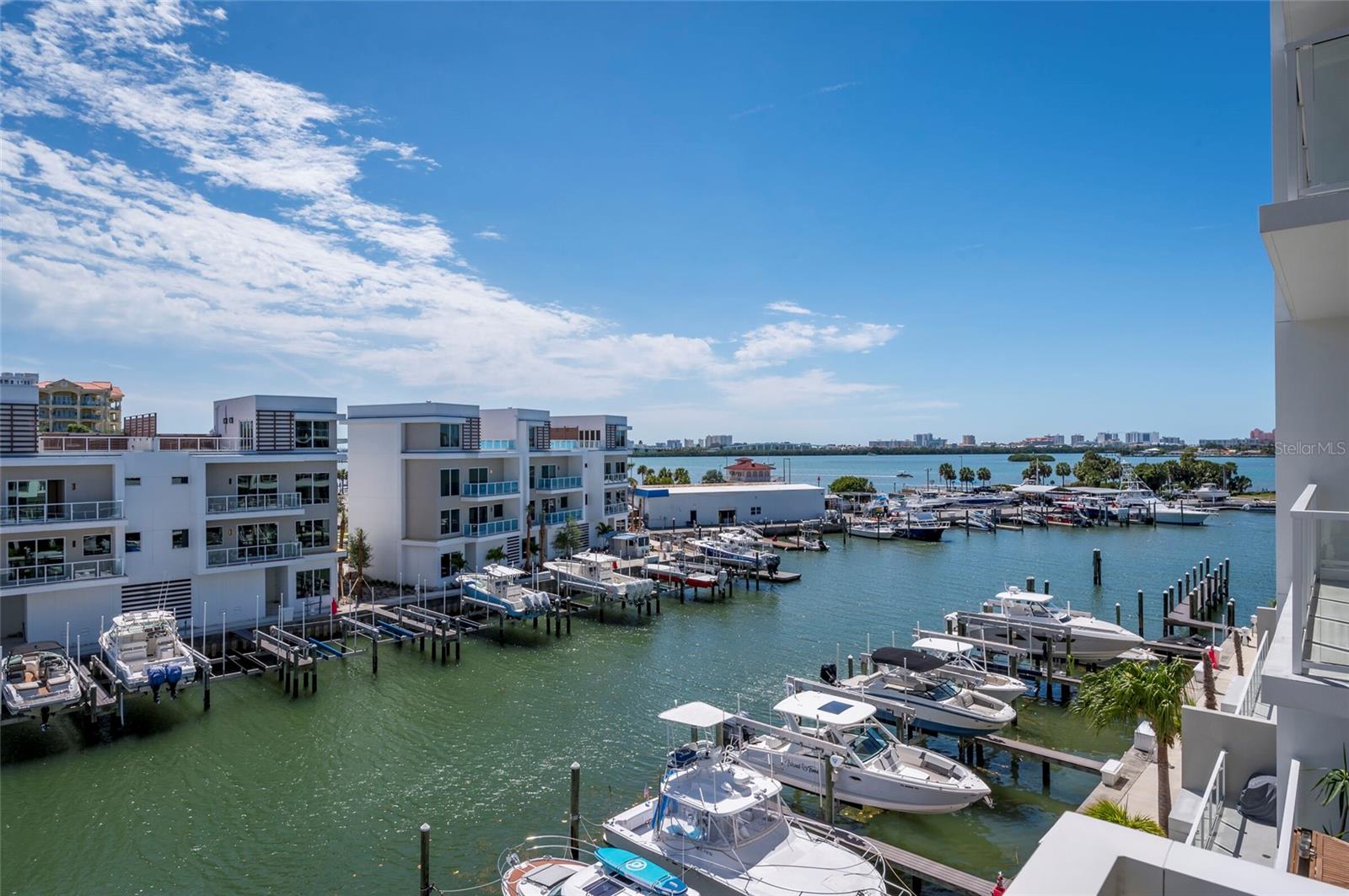 Image 33 of 50 For 920 Osceola Avenue 403