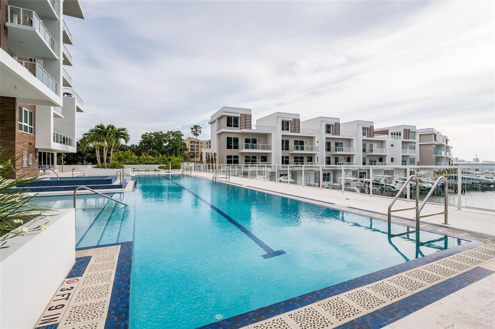 Image 36 of 50 For 920 Osceola Avenue 403