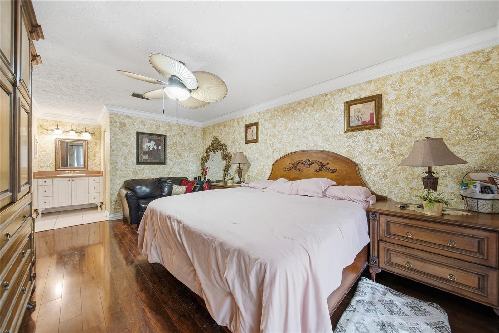 Image 10 of 36 For 4602 Buckeye Road