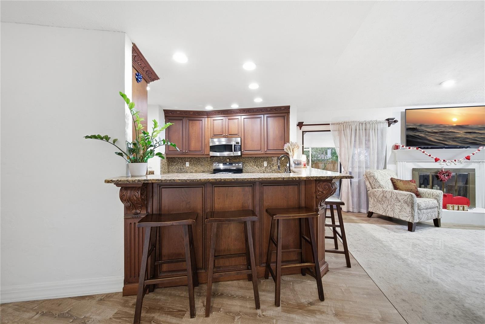 Image 14 of 36 For 4602 Buckeye Road