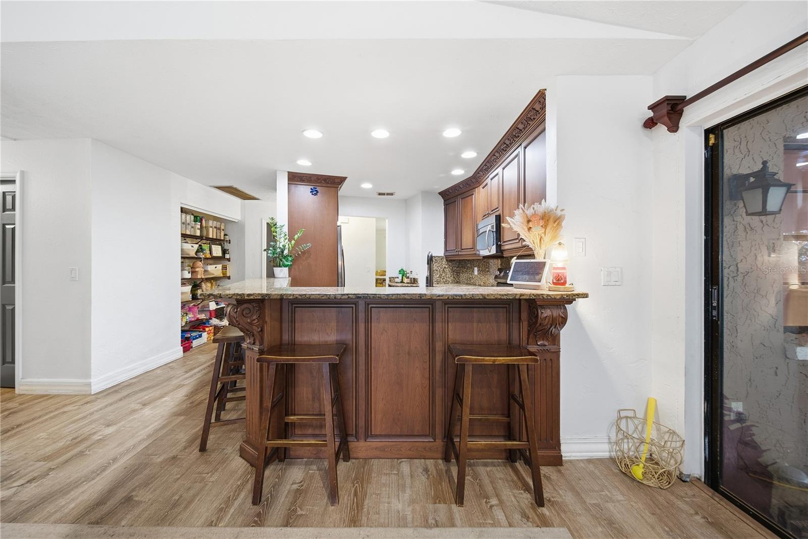 Image 17 of 36 For 4602 Buckeye Road