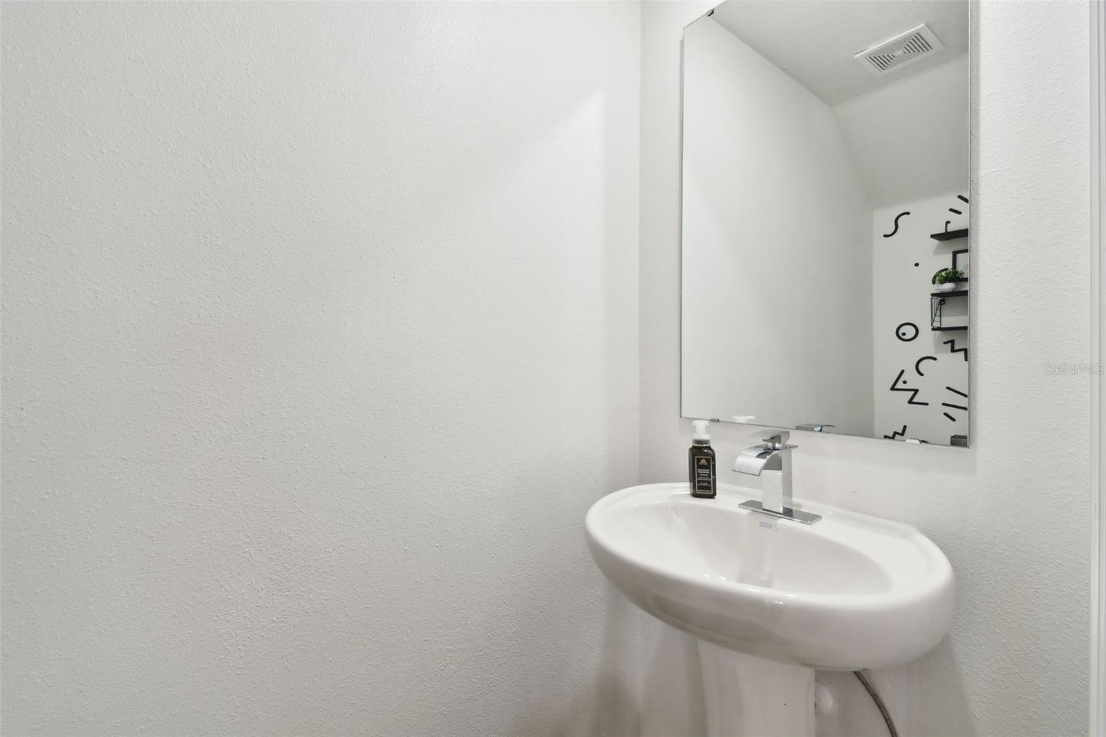 Image 11 of 75 For 2513 Sunray Venus Way