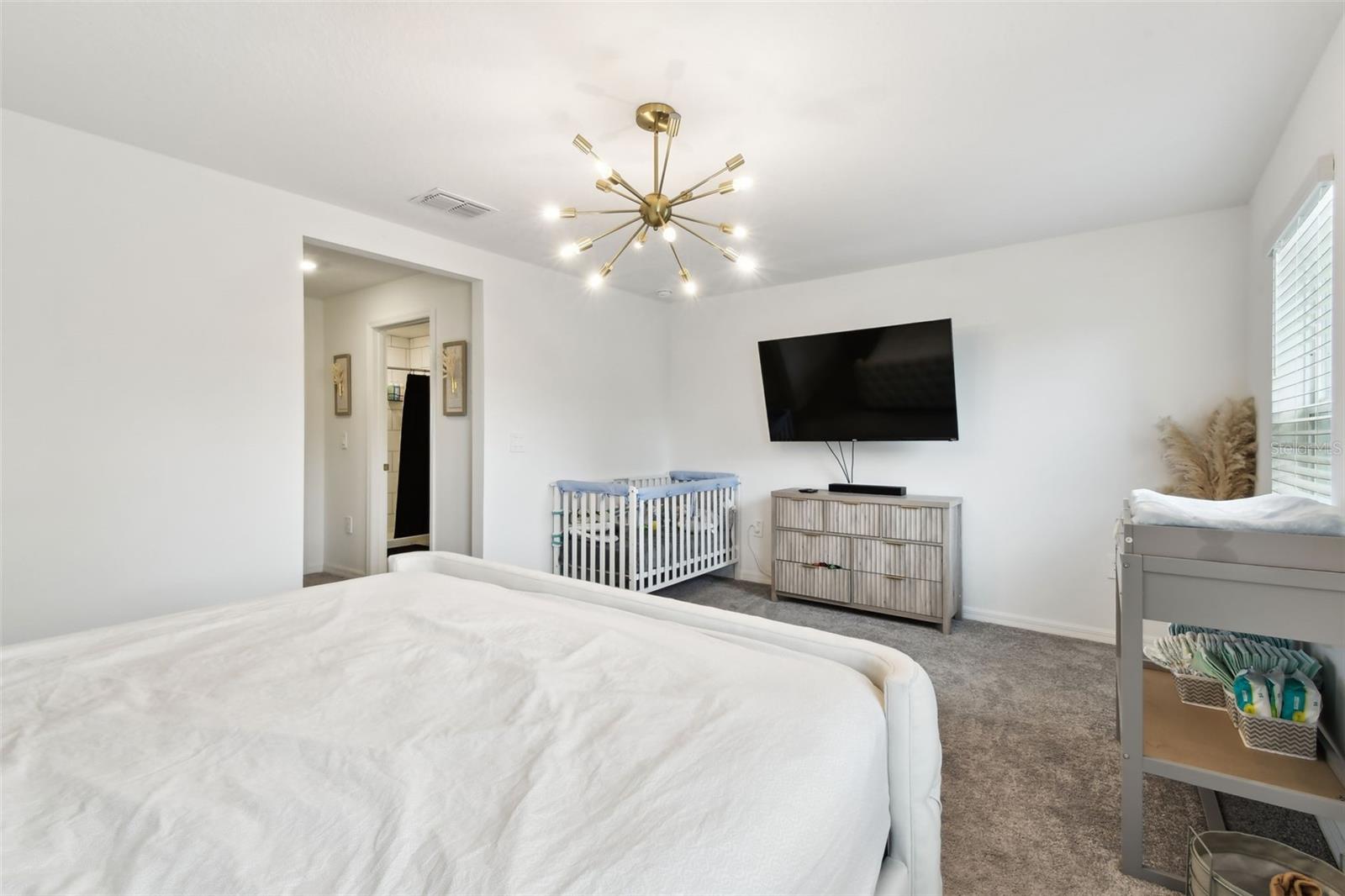 Image 39 of 75 For 2513 Sunray Venus Way