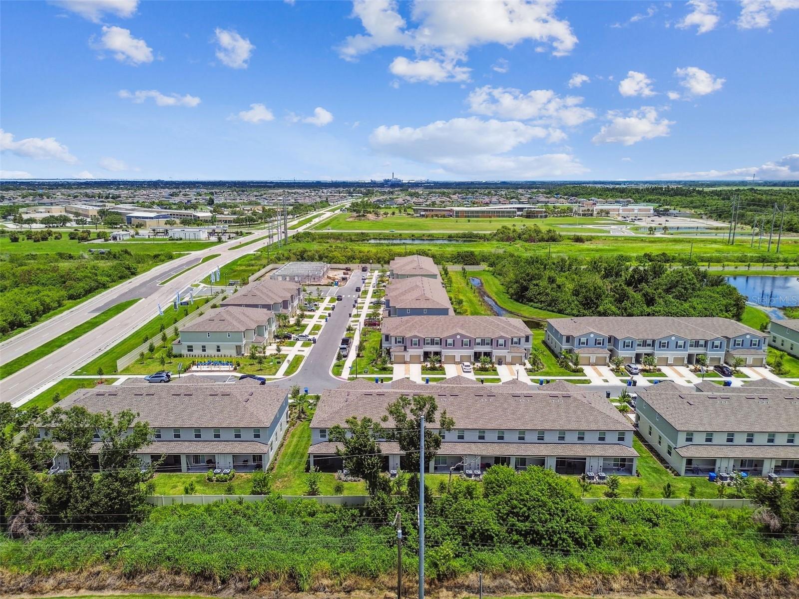 Image 61 of 75 For 2513 Sunray Venus Way