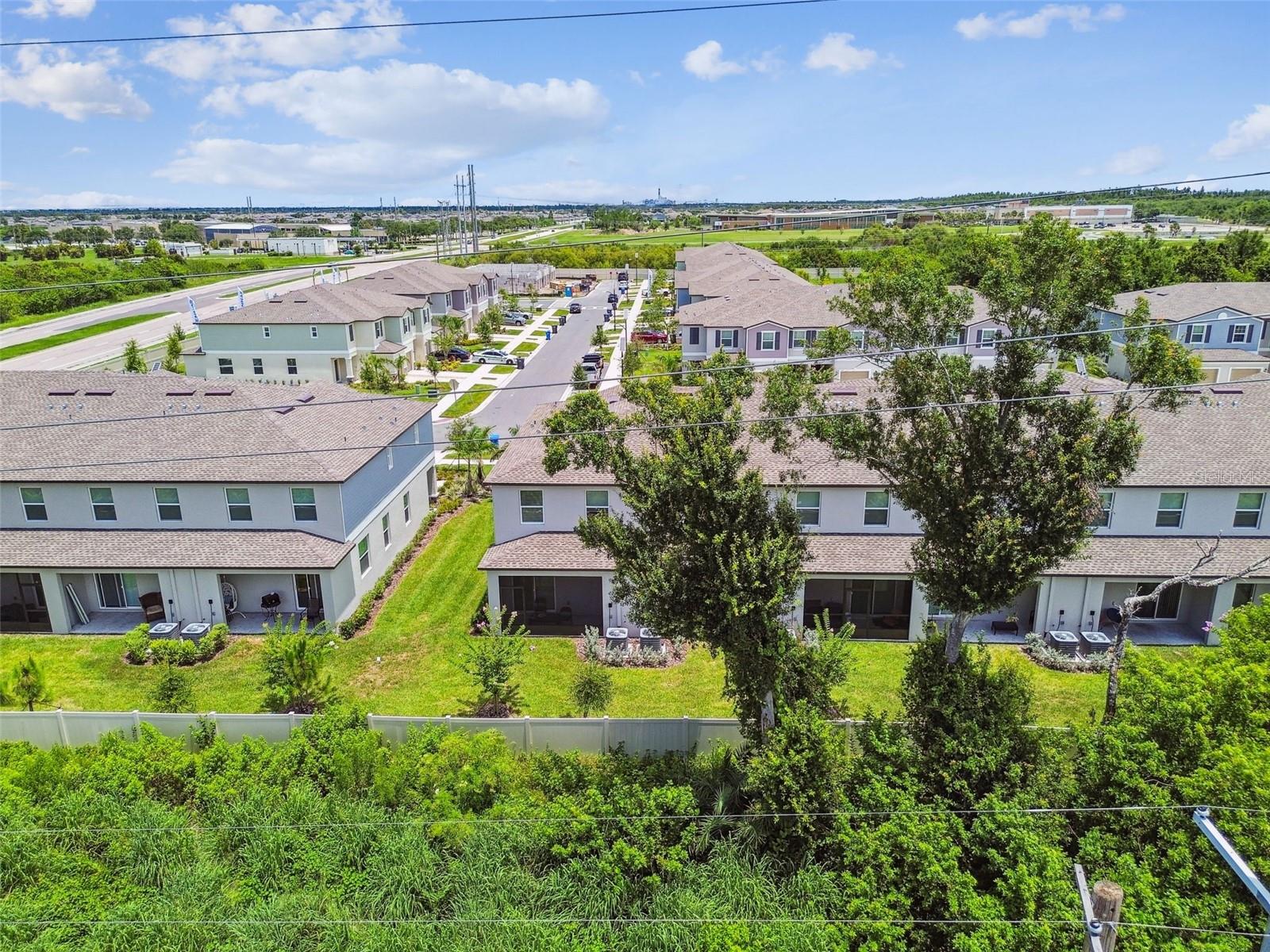 Image 64 of 75 For 2513 Sunray Venus Way