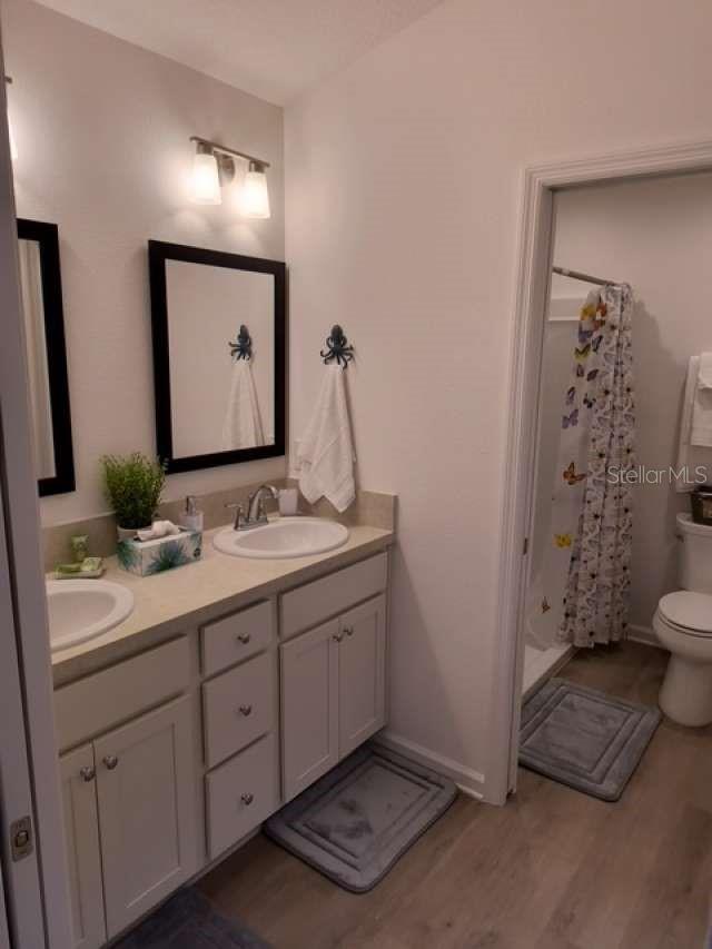 Image 10 of 13 For 2845 Charity Loop