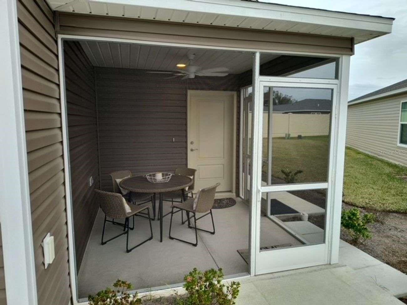 Image 2 of 13 For 2845 Charity Loop