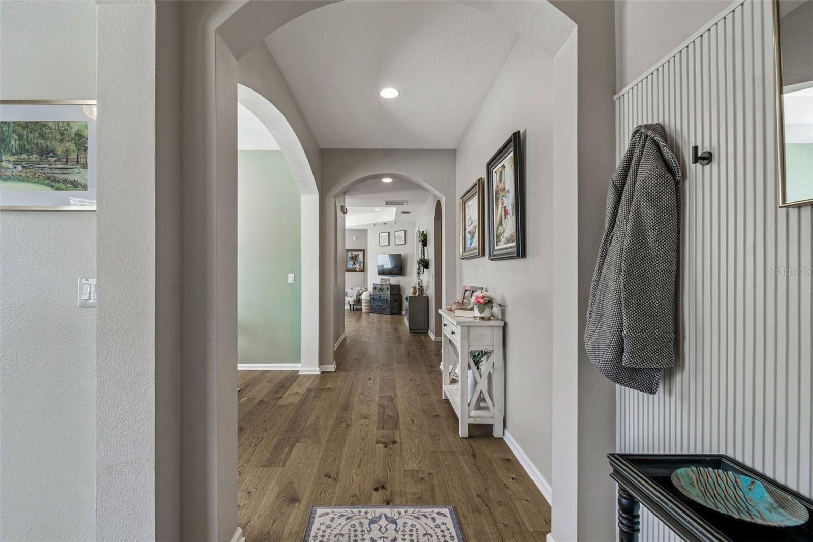 Image 10 of 94 For 8621 Eagle Brook Drive