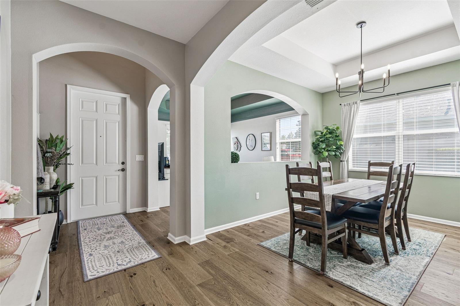 Image 12 of 94 For 8621 Eagle Brook Drive