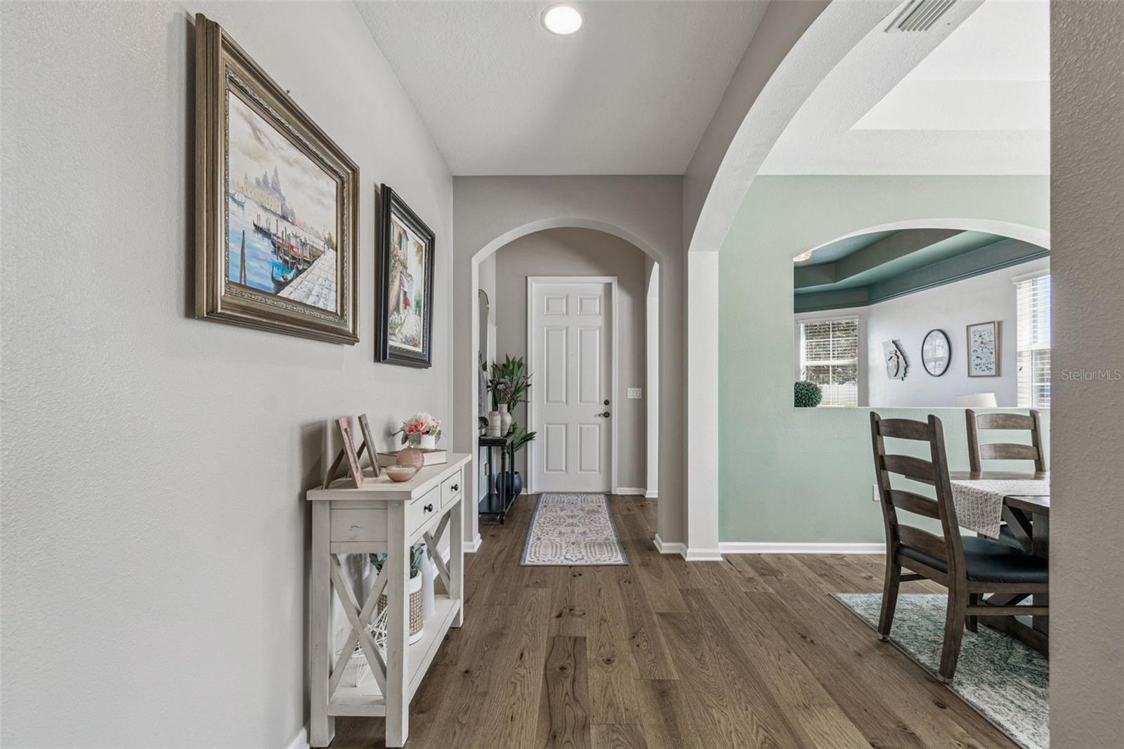 Image 13 of 94 For 8621 Eagle Brook Drive