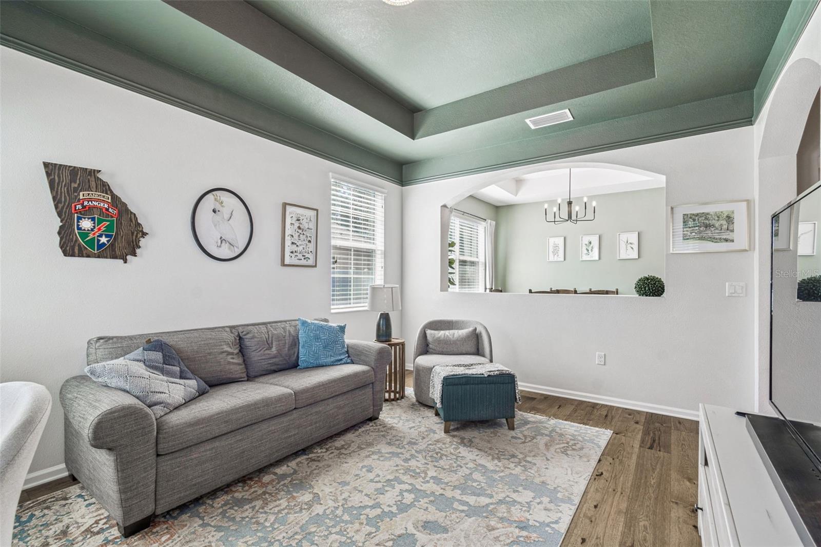 Image 18 of 94 For 8621 Eagle Brook Drive