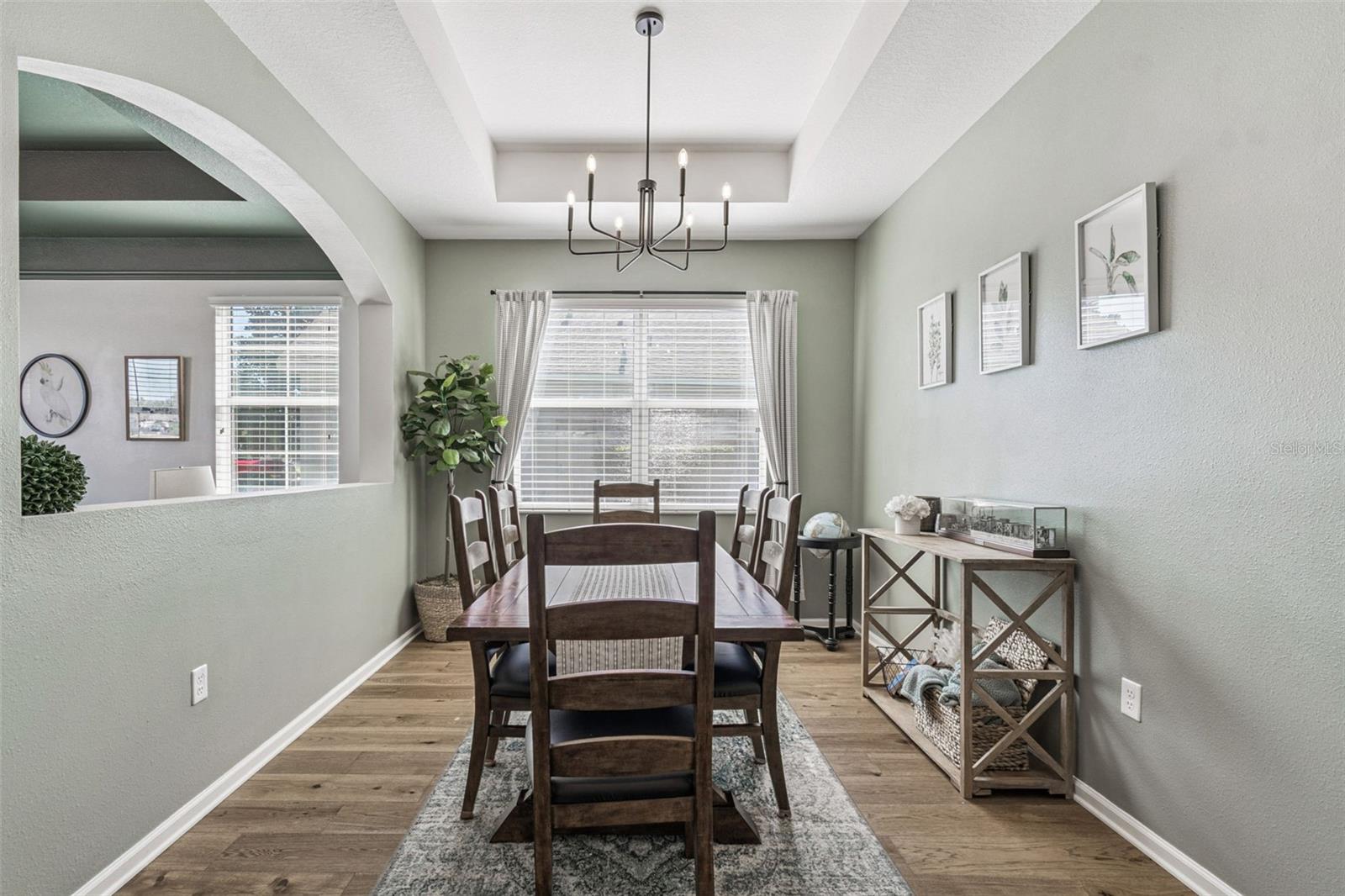 Image 19 of 94 For 8621 Eagle Brook Drive