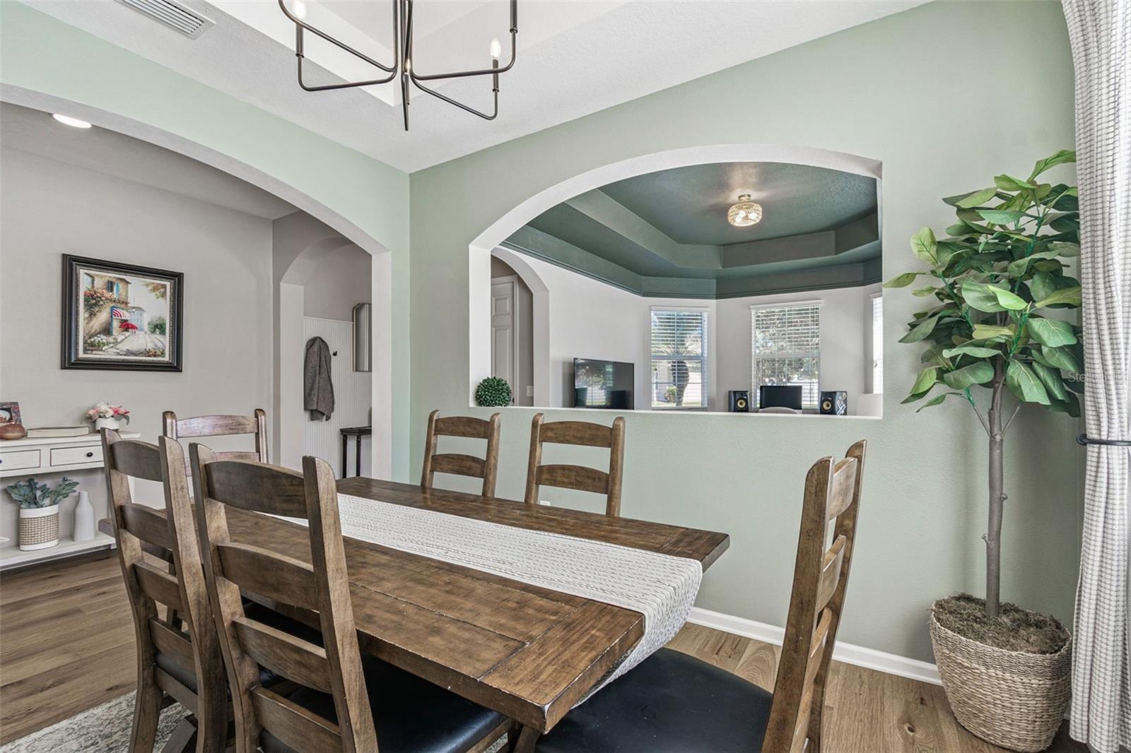 Image 21 of 94 For 8621 Eagle Brook Drive