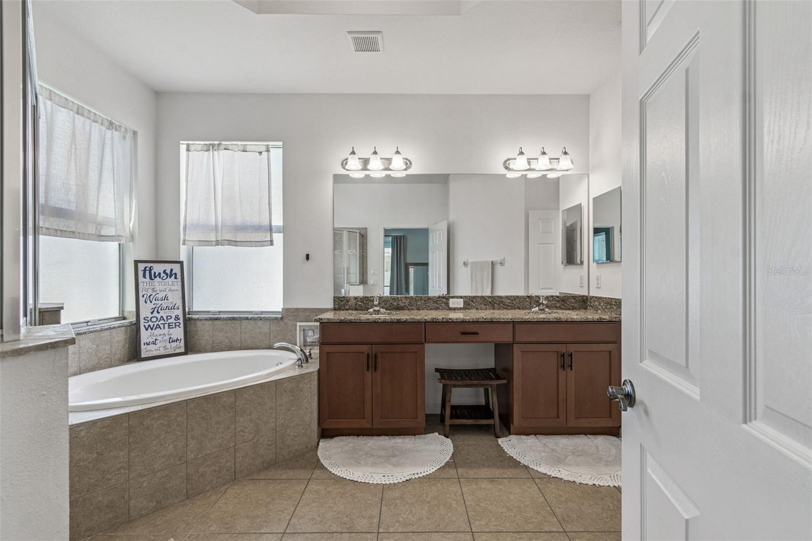 Image 55 of 94 For 8621 Eagle Brook Drive