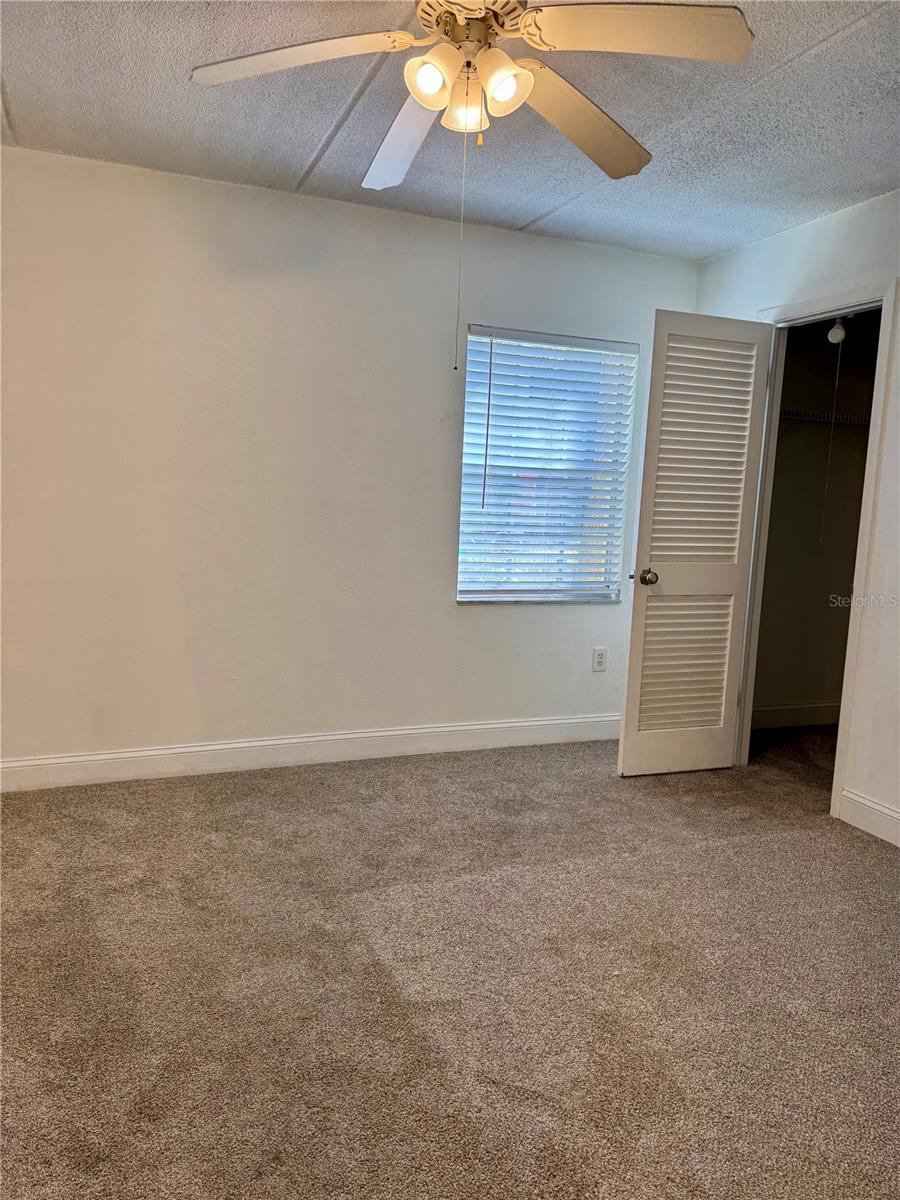 Image 6 of 13 For 106 Alameda Court 139