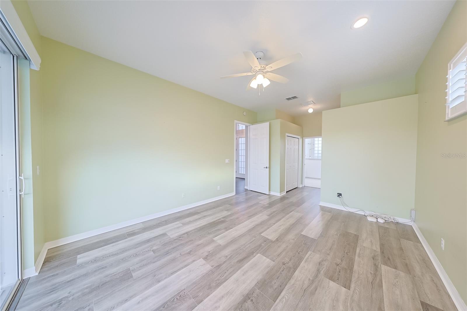 Image 31 of 58 For 2320 Platinum Drive