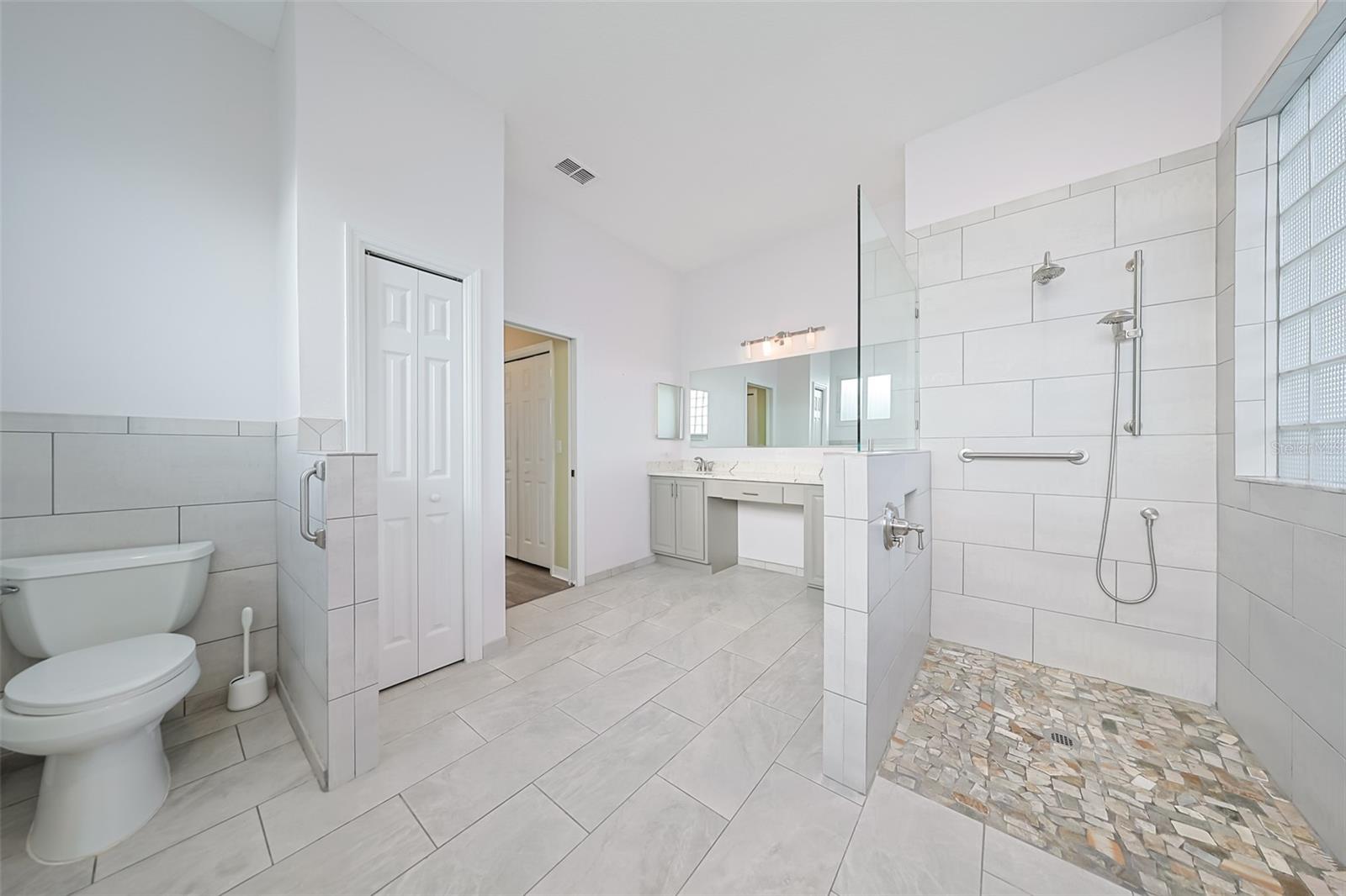 Image 32 of 58 For 2320 Platinum Drive