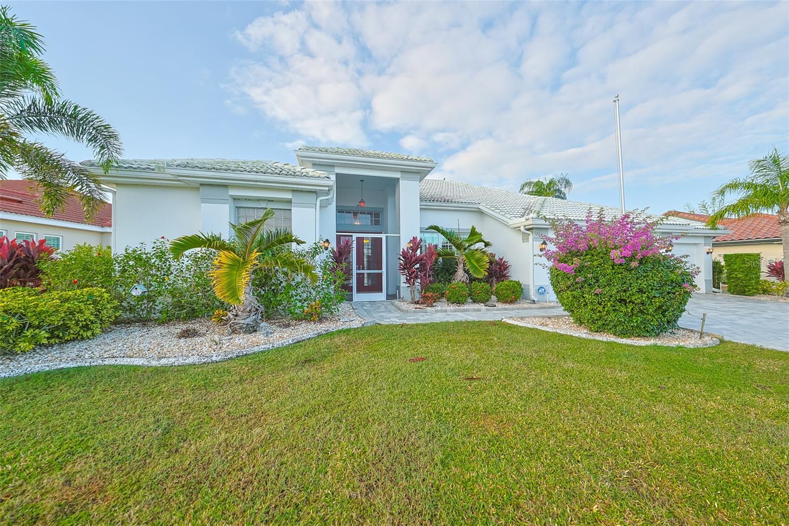 Image 6 of 58 For 2320 Platinum Drive