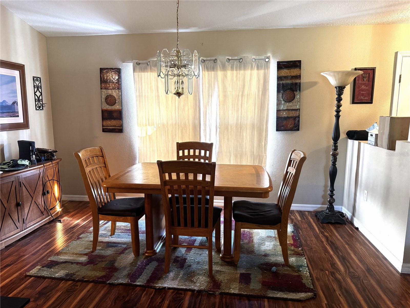 Image 6 of 7 For 2321 Evangelina Avenue