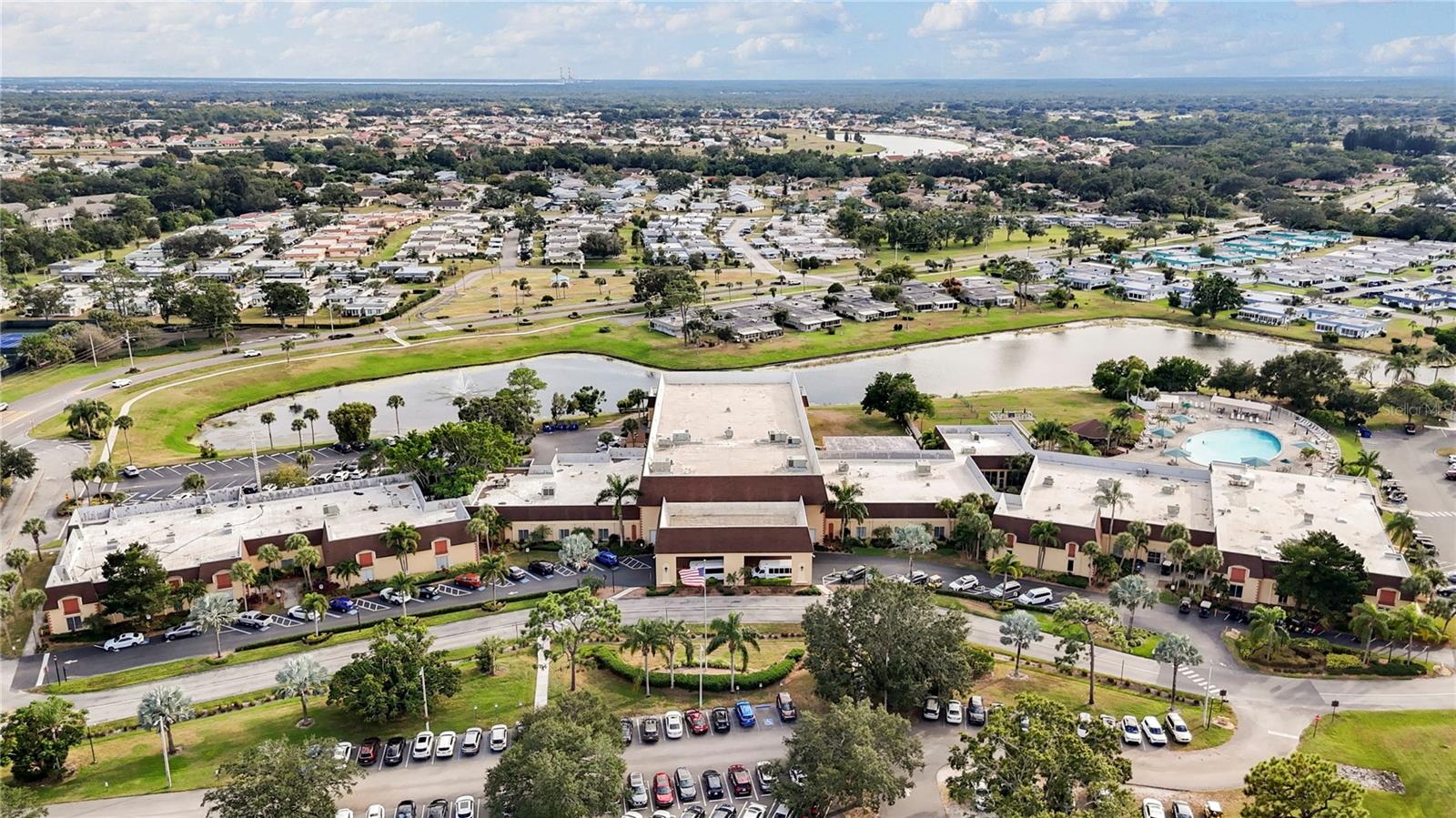 Image 24 of 34 For 409 Feltham Trail B