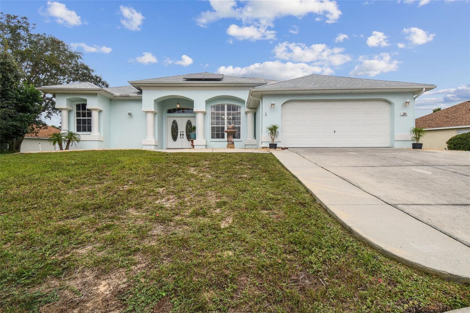 Image 2 of 25 For 38 Balsam Street