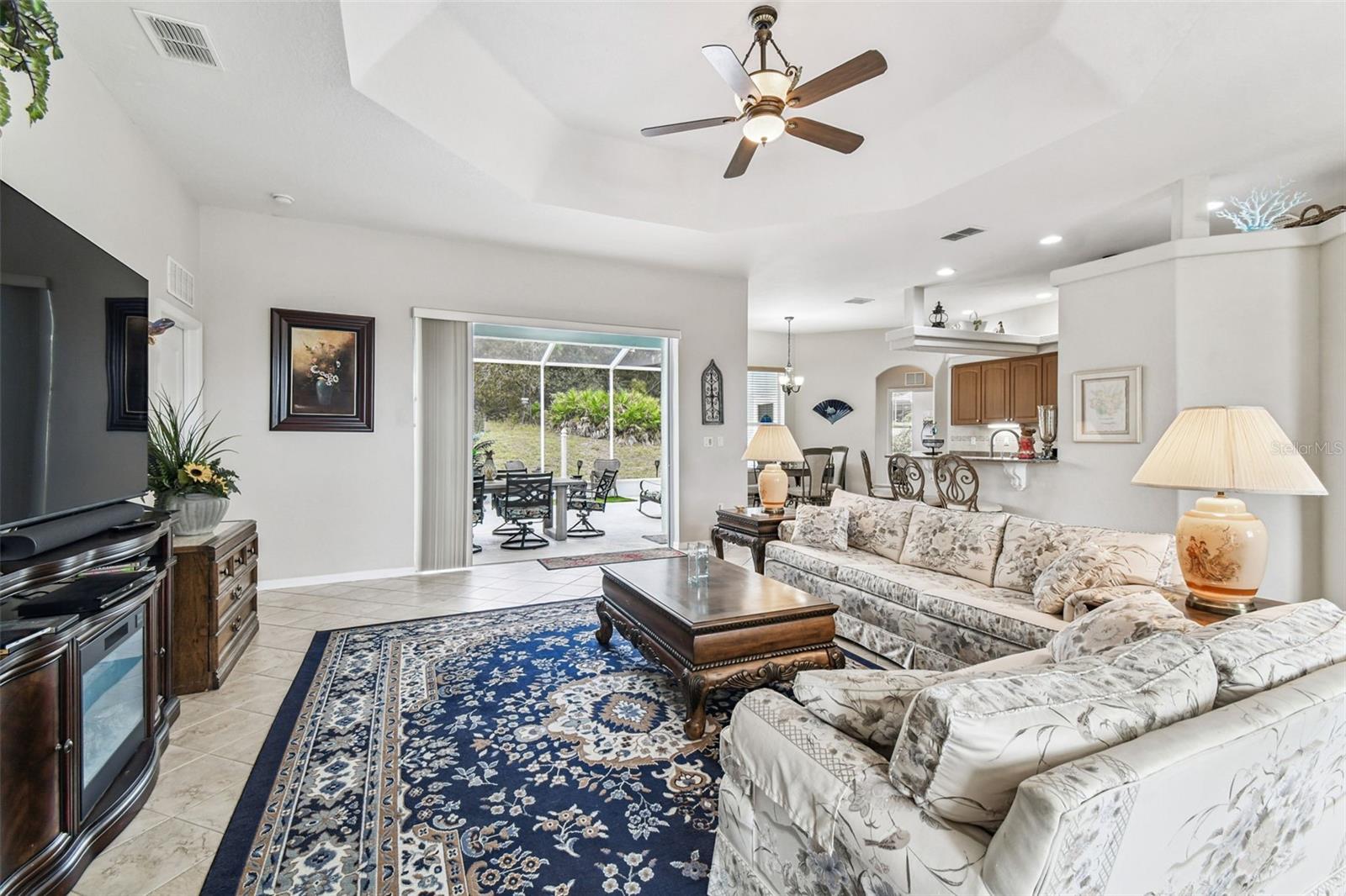 Image 4 of 25 For 38 Balsam Street