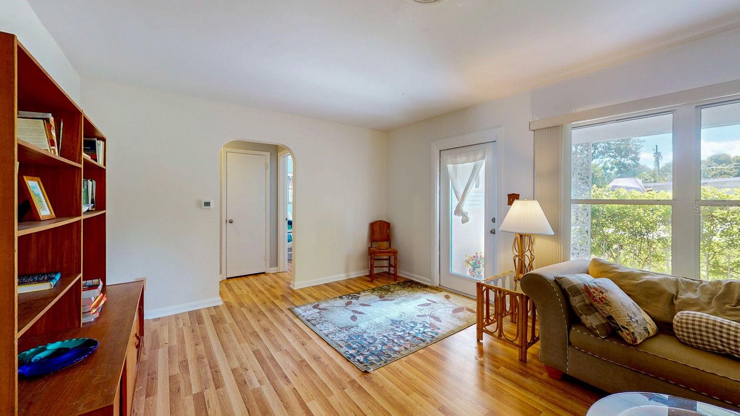 Image 10 of 64 For 1618 Tuscola Road