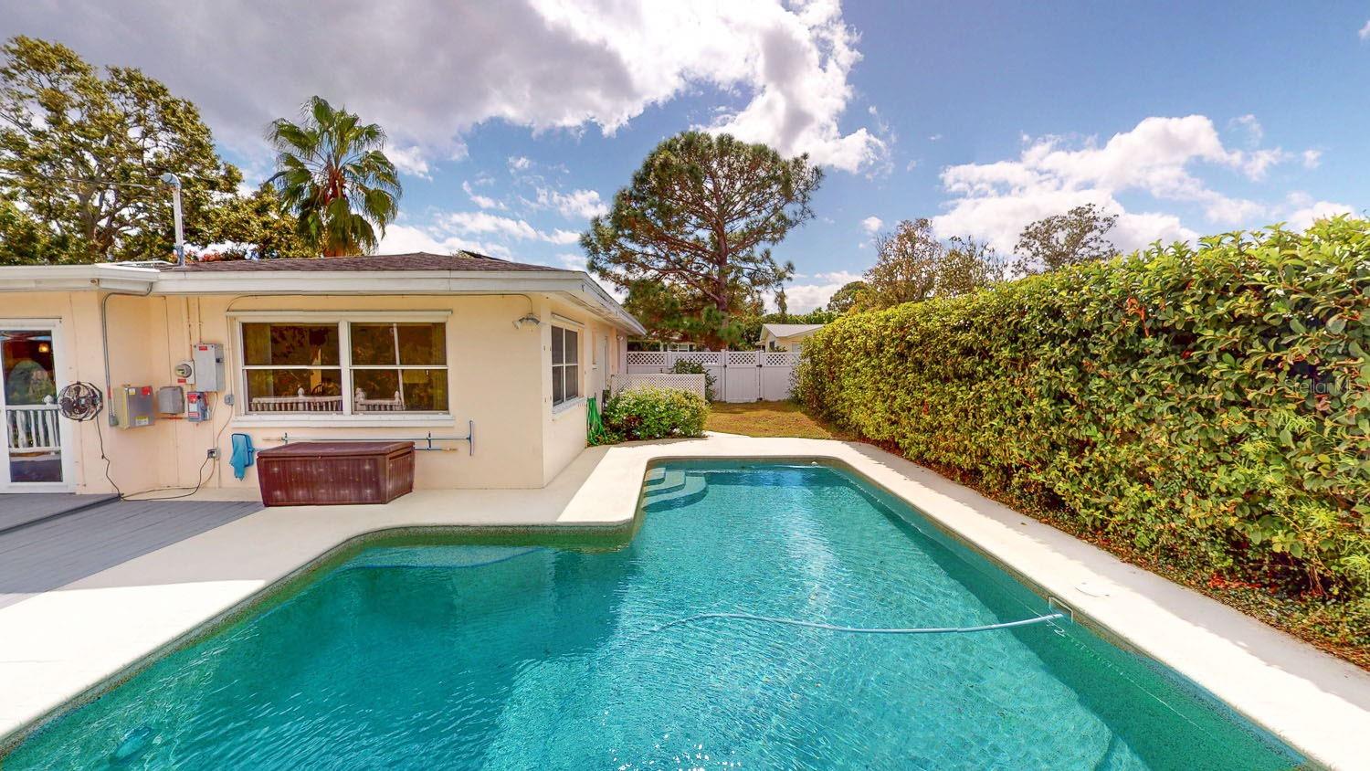 Image 56 of 64 For 1618 Tuscola Road