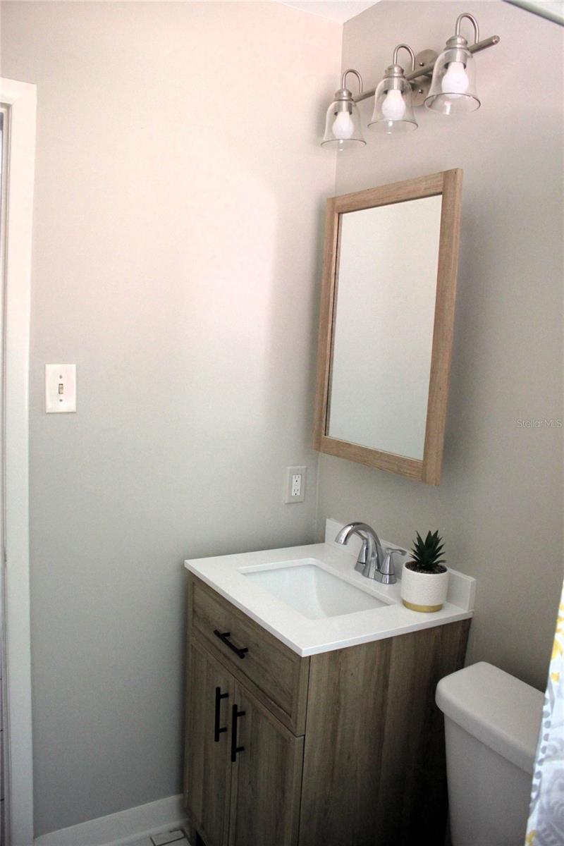 Image 16 of 35 For 10910 61st Street