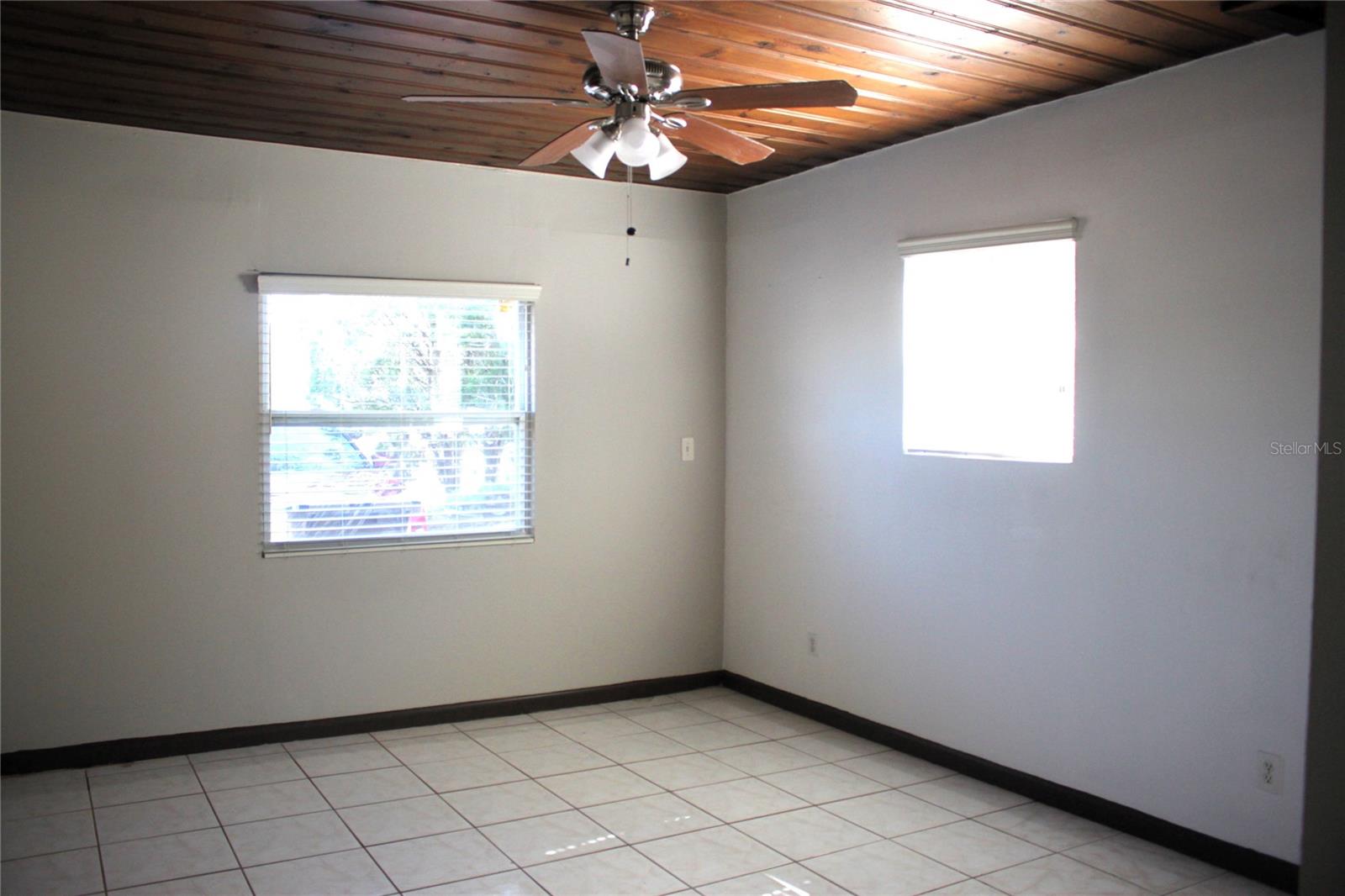 Image 21 of 35 For 10910 61st Street