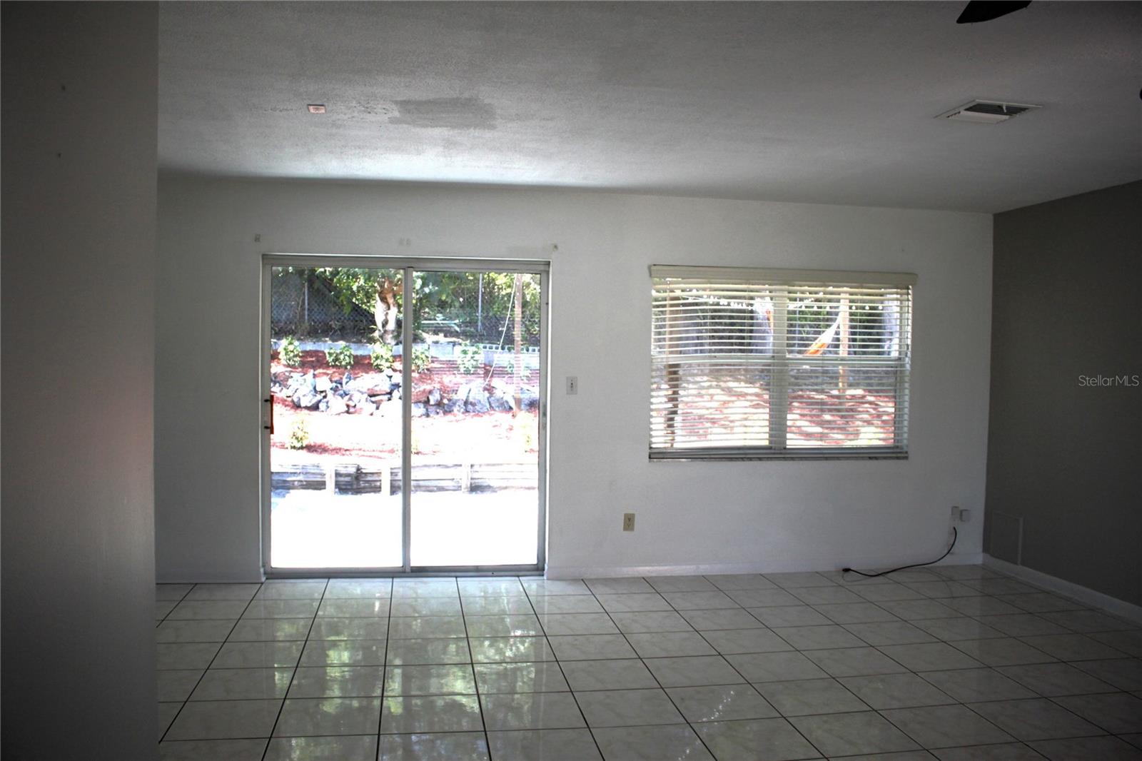 Image 25 of 35 For 10910 61st Street