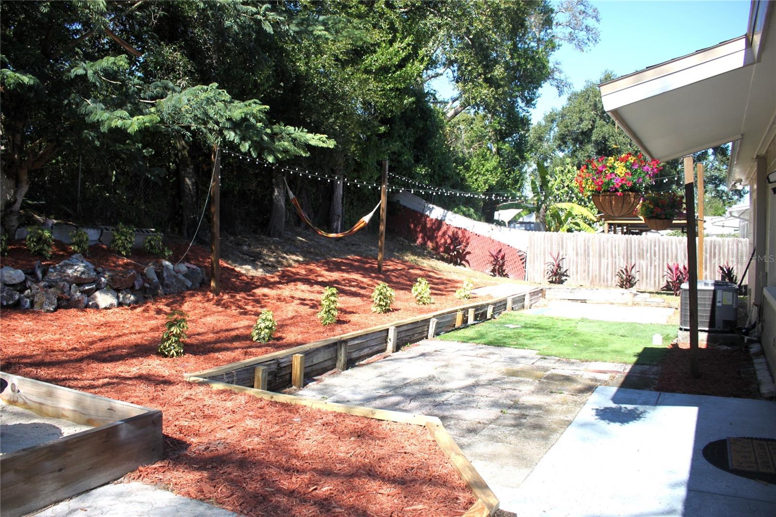 Image 27 of 35 For 10910 61st Street