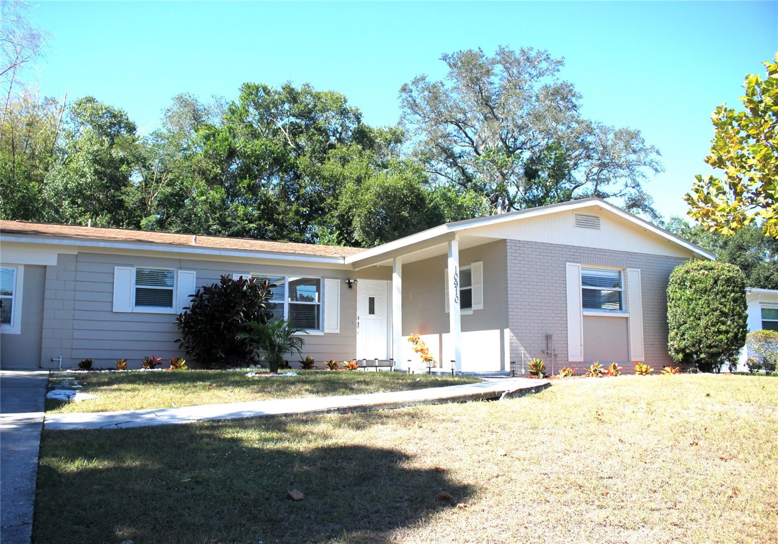 Image 4 of 35 For 10910 61st Street