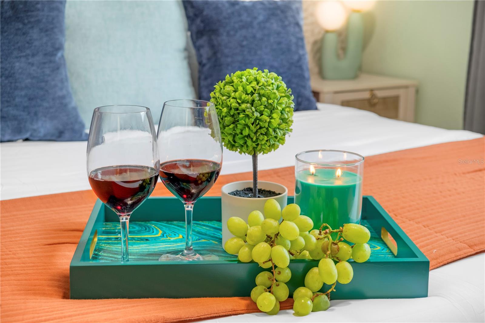 Listing photo id 18 for 8693 Pinetree Drive E