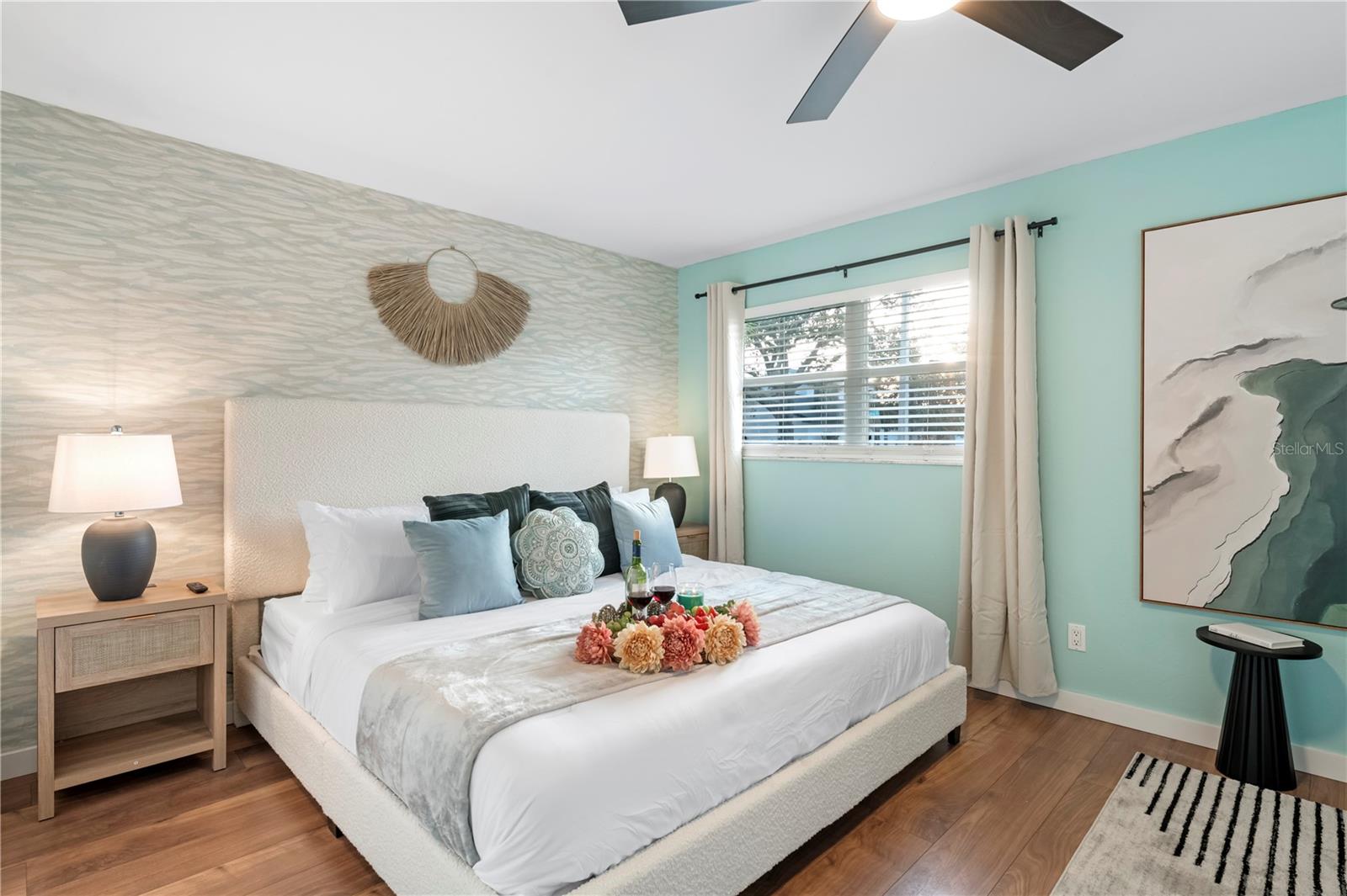 Listing photo id 21 for 8693 Pinetree Drive E