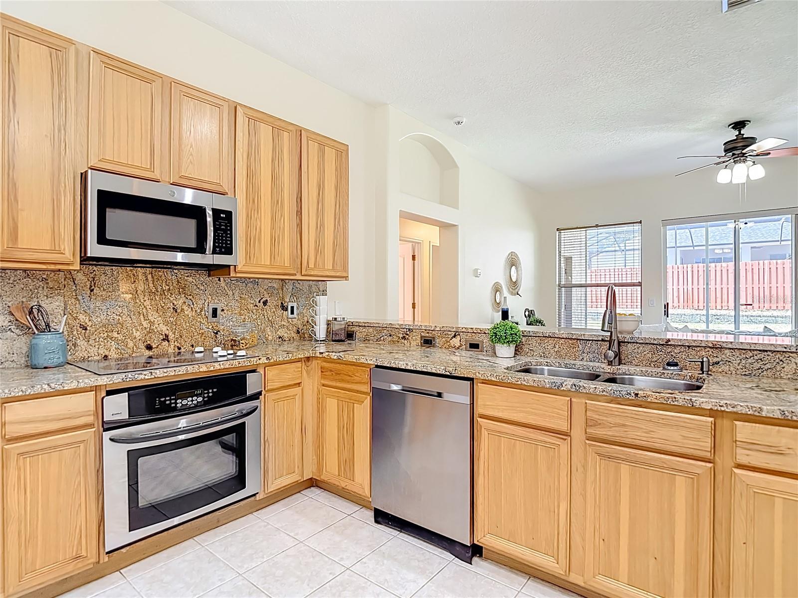 Image 15 of 63 For 416 Golden Elm Drive